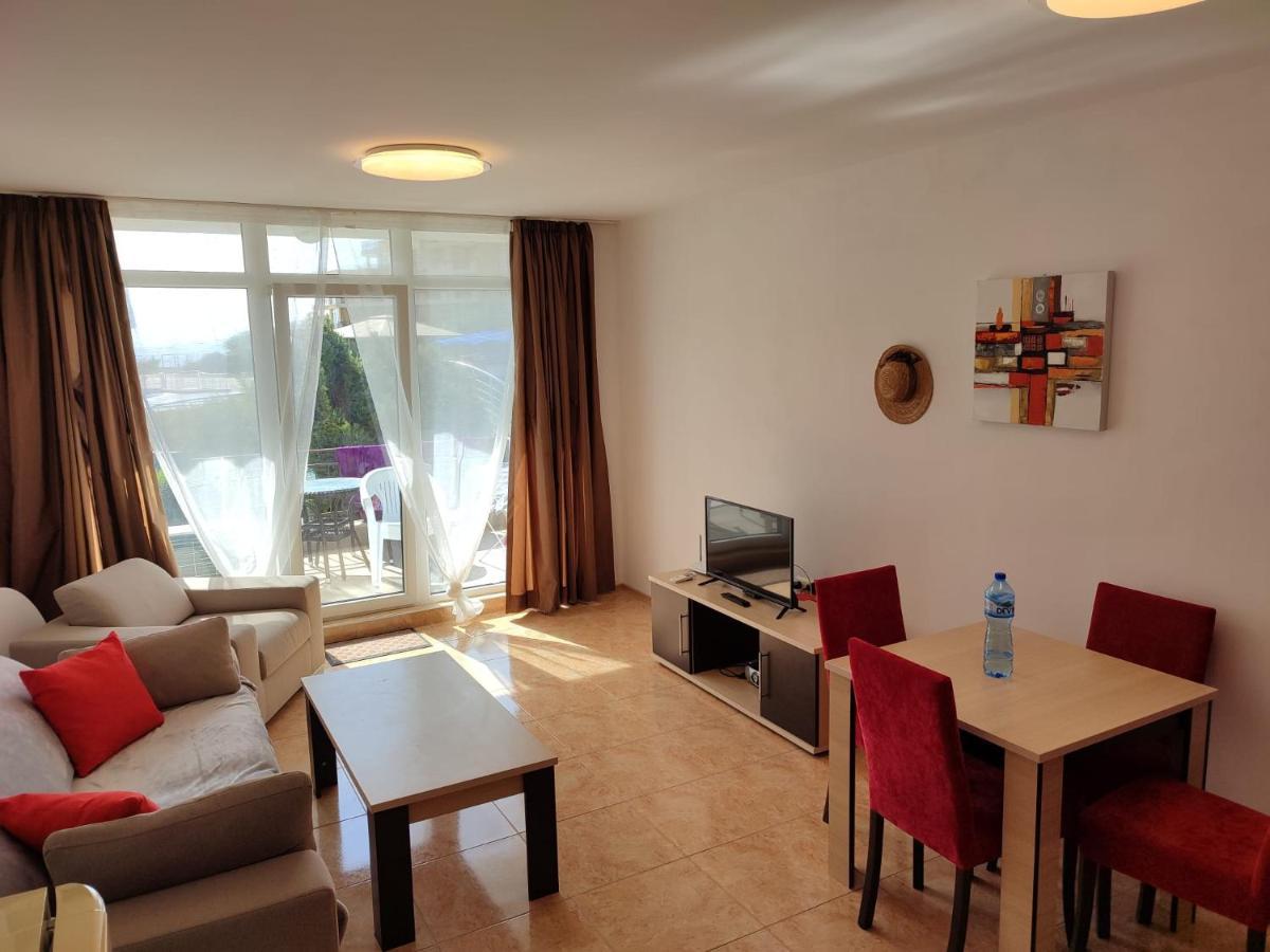 אהלוי Midia Grand Resort, Terrassen Paradies Apartment מראה חיצוני תמונה